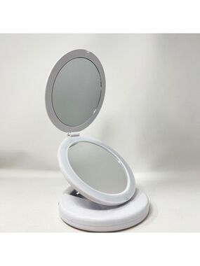 MAKEUP Mirror Double Sided 5X Magnifier with LED Lights & USB  NEW in box